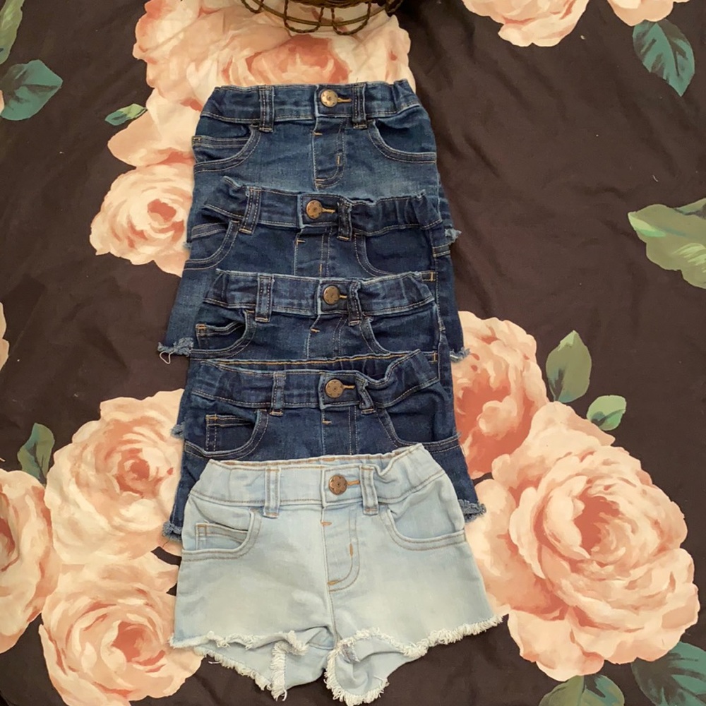 Garanimals denim cutoff shorts 2T- lot of 5